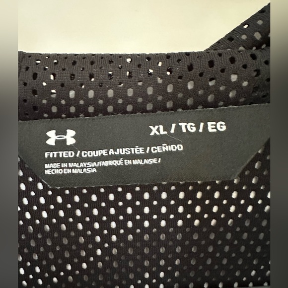 Under Armour Lightweight Ladies Jacket - Picture 3 of 9